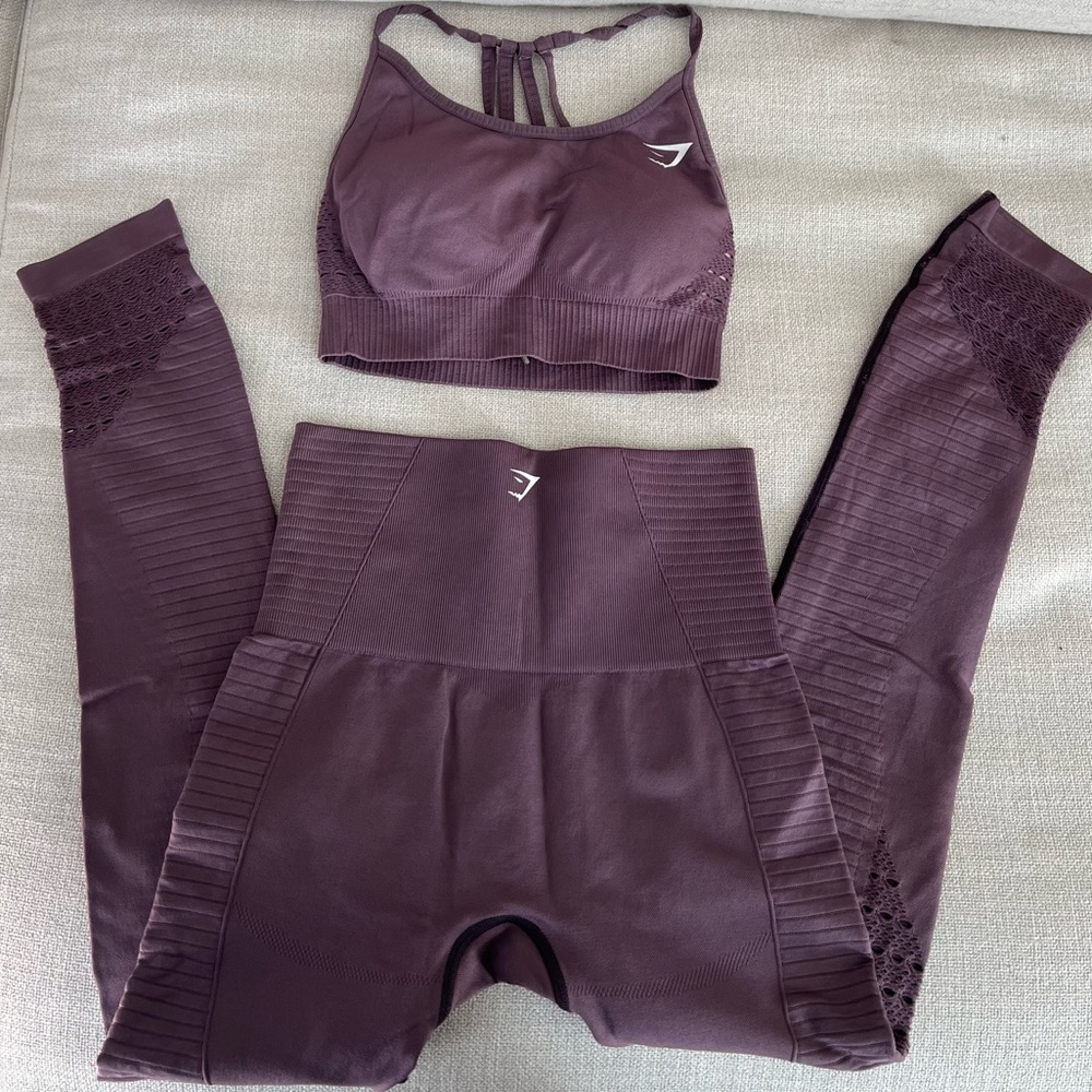 GYMSHARK purple seamless set leggings bra crop top